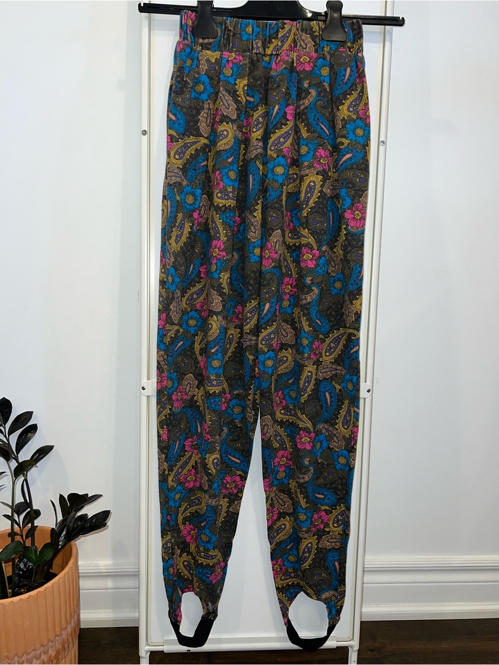 Paisley Print Stirrup Jodhpur Style Pants